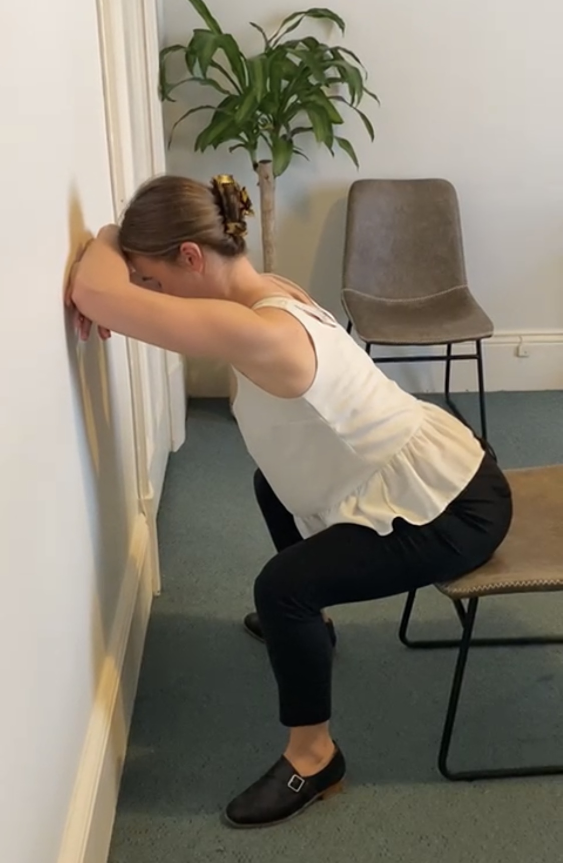 adelaide osteopath resilient health chiropractor massage osteopathy wall lean